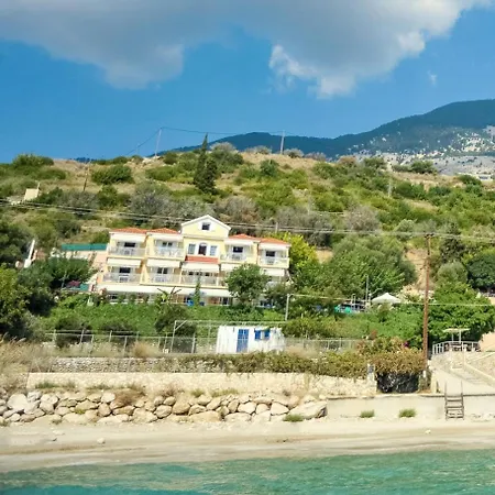 Rosa's Apartment Lourdata (Kefalonia)